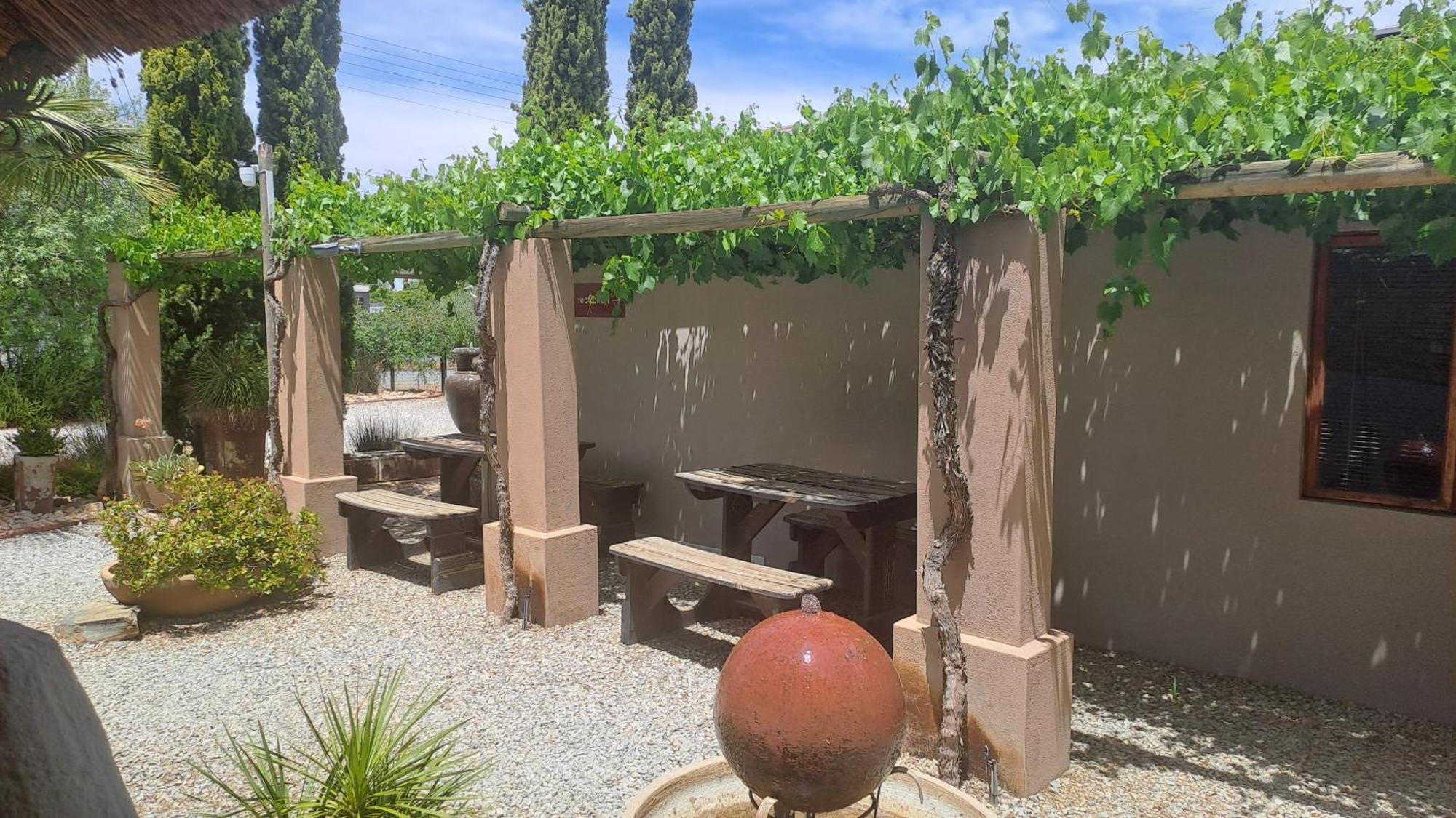 African Dawn B&B Calvinia エクステリア 写真