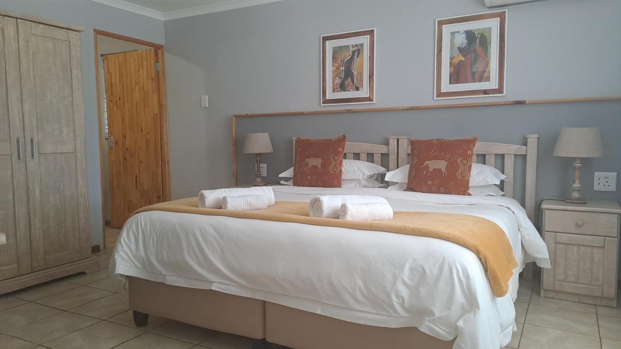 African Dawn B&B Calvinia エクステリア 写真