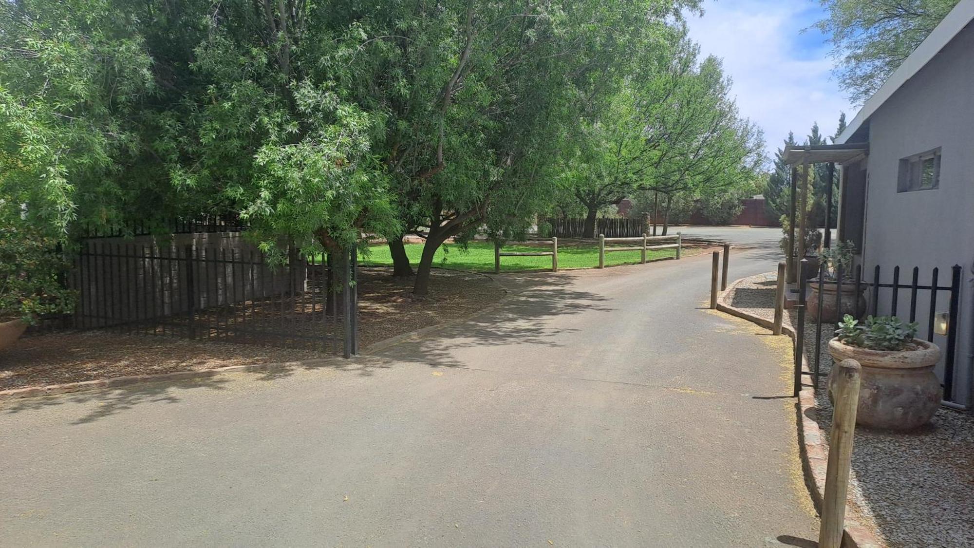 African Dawn B&B Calvinia エクステリア 写真