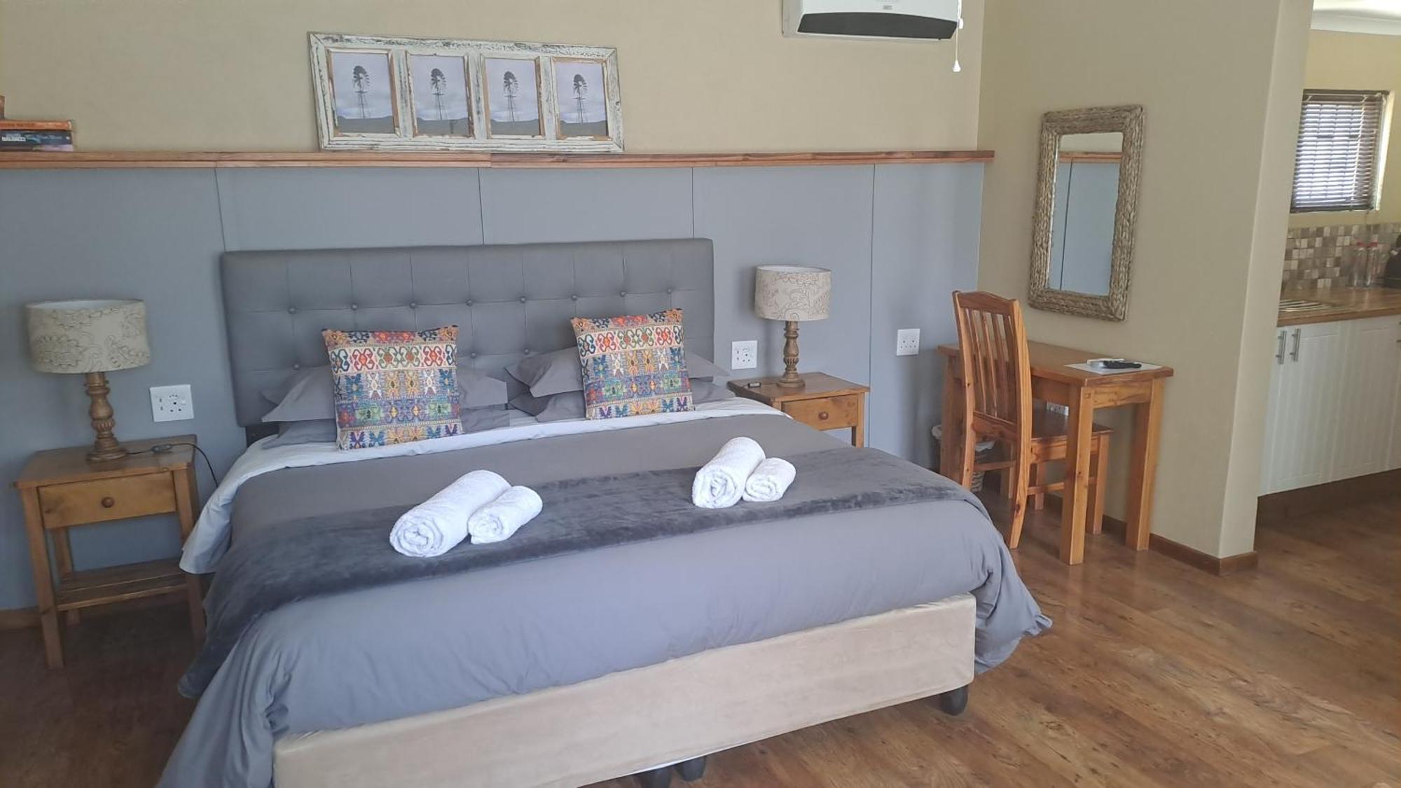 African Dawn B&B Calvinia エクステリア 写真